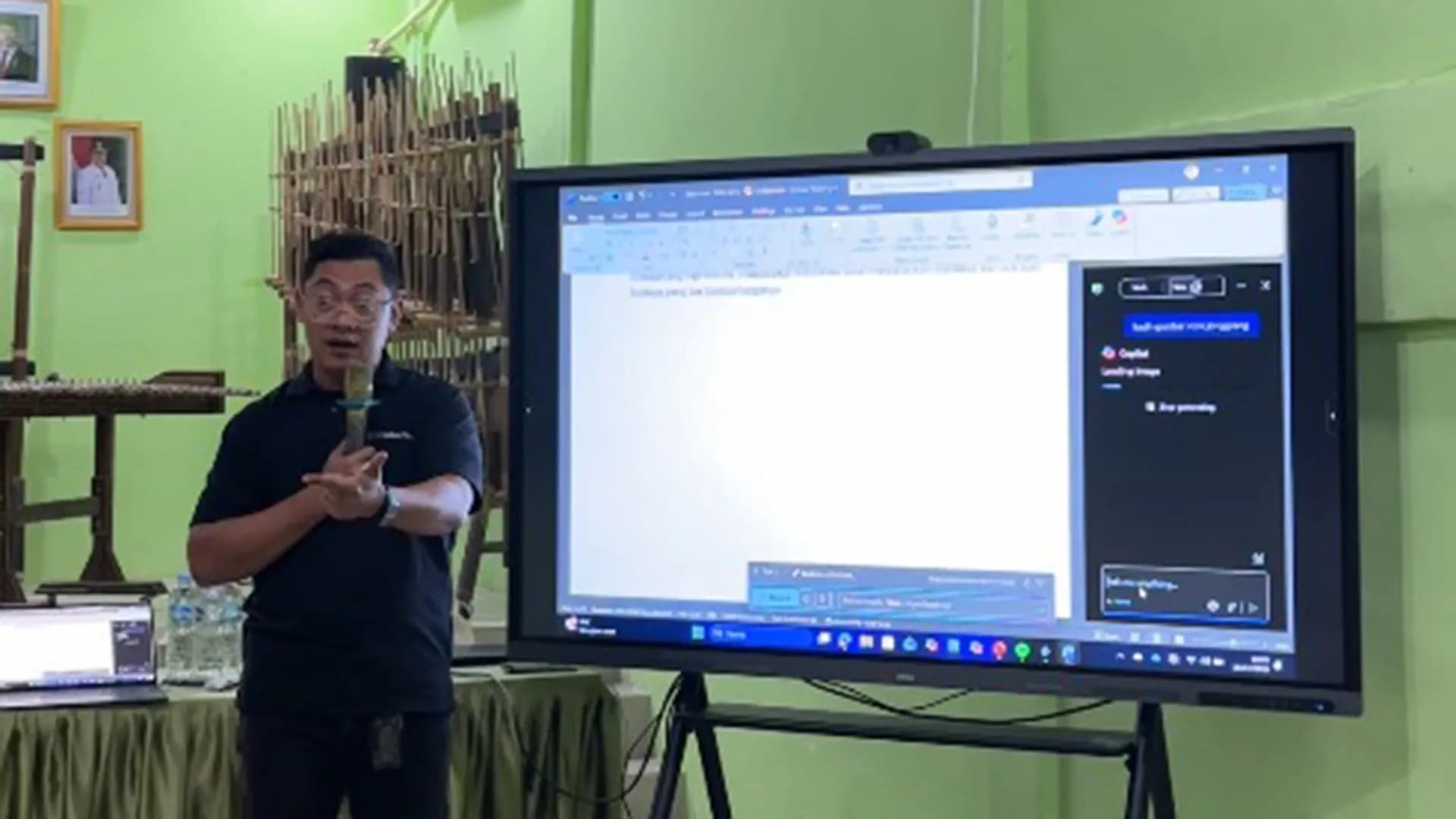 agres-id-dan-microsoft-hadirkan-workshop-copilot-di-smkn-11-jakarta-3