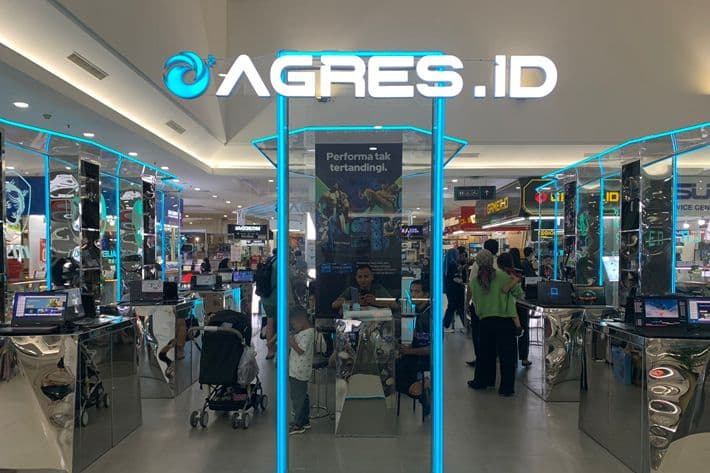 agres-id-resmikan-toko-laptop-dengan-desain-transparan-pertama-di-asia