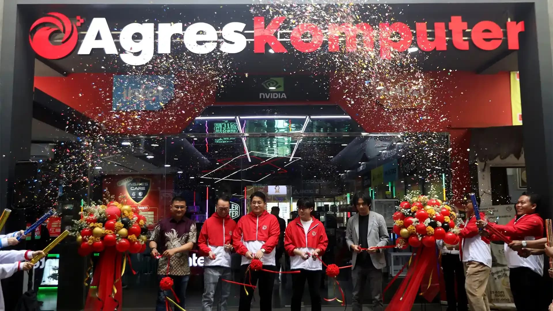 grand-opening-agres-komputer-di-harco-mangga-dua-dihadiri-artis-influencer