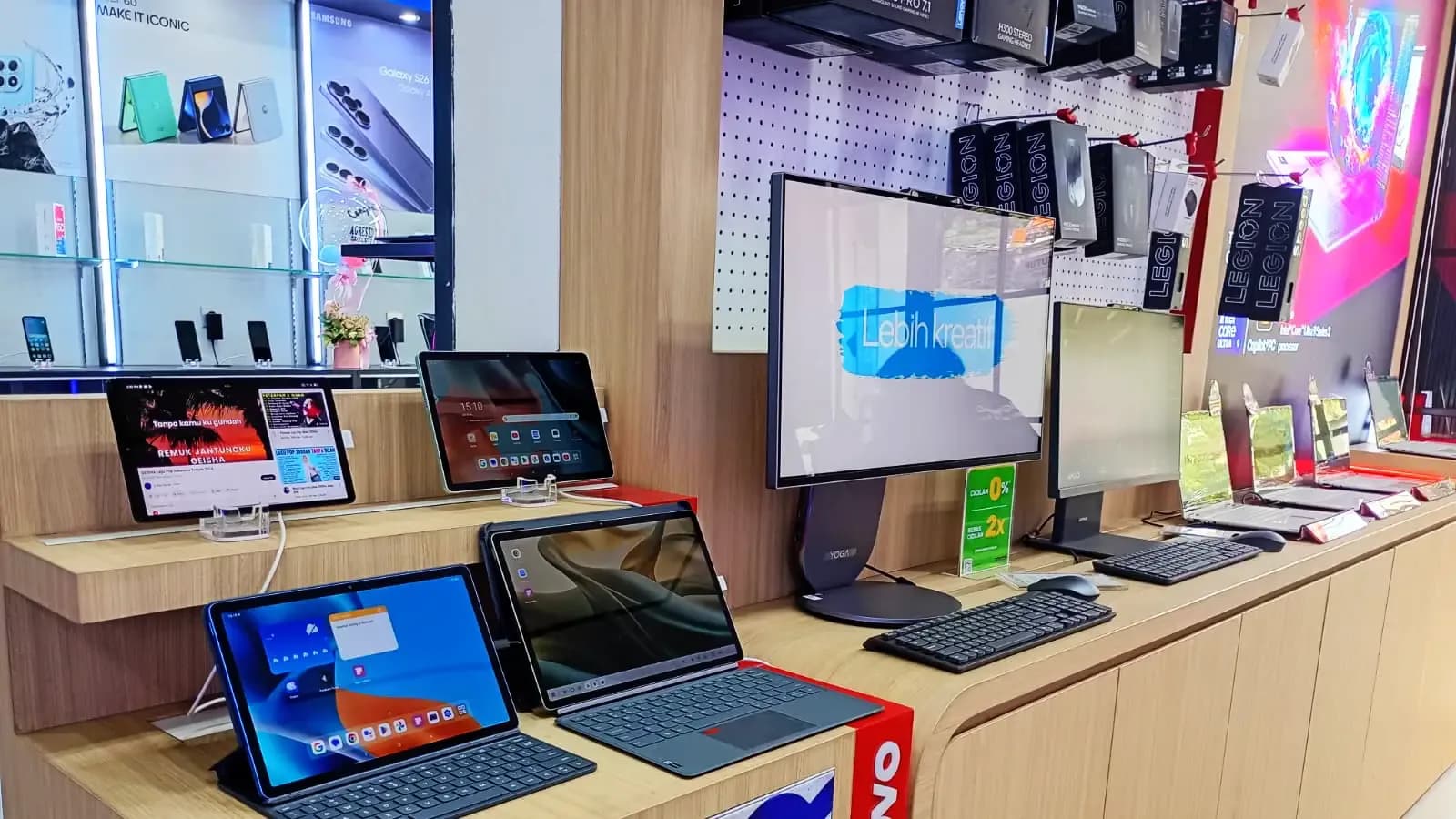 lenovo-exclusive-store-jakarta-timur-resmi-dibuka-di-condet-8